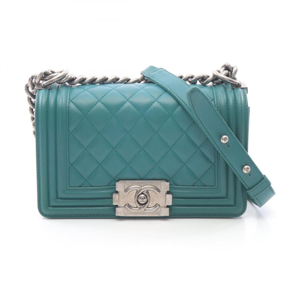 Chanel Boy Shoulder Bag Lambskin Sheepskin Green
